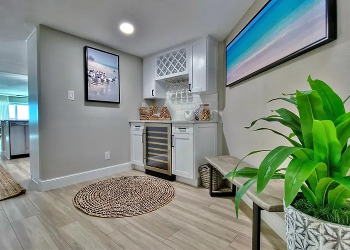 Palms 405